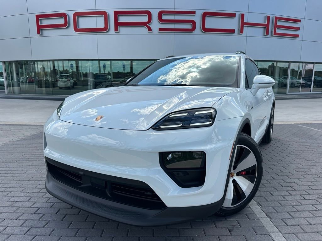 Used 2026 Porsche Macan 4S Electric image 1