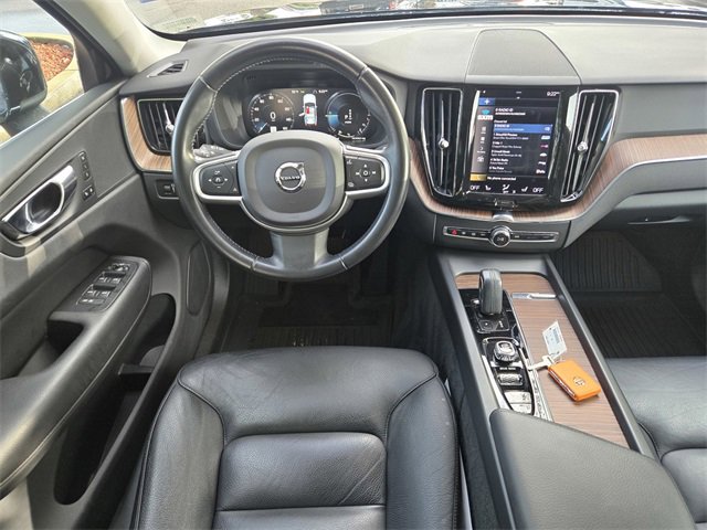 Used 2021 Volvo XC60 T8 Inscription Expression w/ Protection Package Premier image 10
