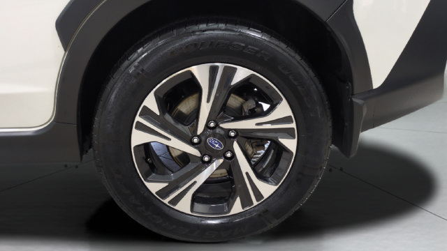 Used 2024 Subaru Crosstrek 2.0i Premium AWD/4WD image 27