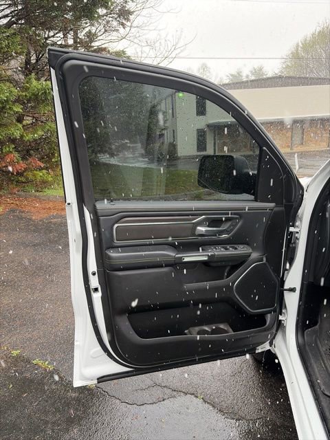 Used 2025 RAM 1500 Laramie w/ Sport Appearance Package image 13