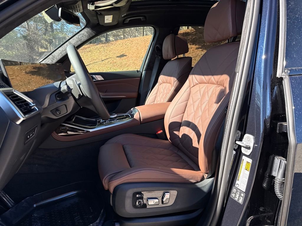 New 2026 BMW X7 xDrive40i w/ M Sport Package image 10