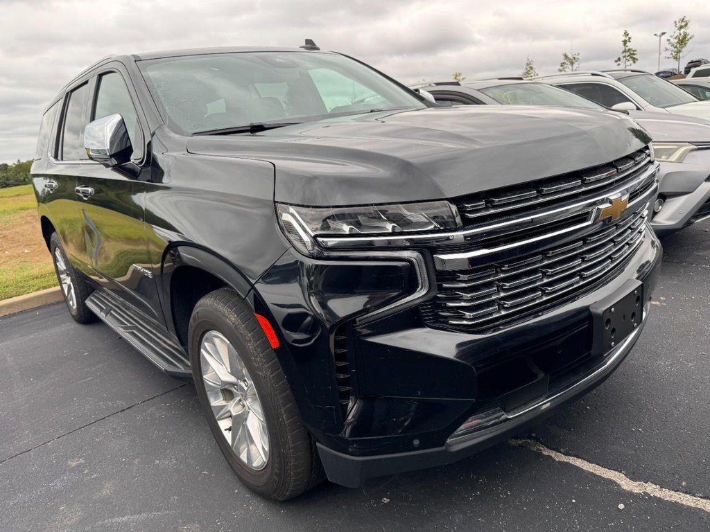 Used 2024 Chevrolet Tahoe Premier AWD/4WD image 4