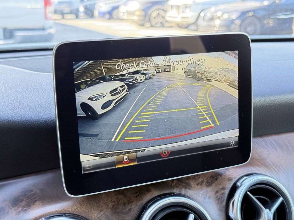 Used 2019 Mercedes-Benz GLA 250 4MATIC image 5