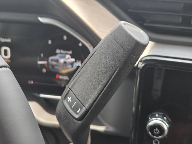 New 2026 GMC Sierra 2500 AT4 w/ AT4 Premium Plus Package AWD/4WD image 34
