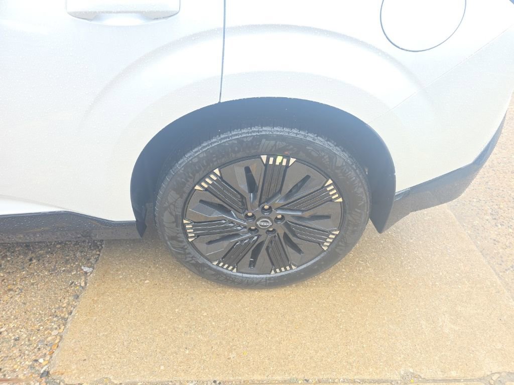 New 2026 Nissan Murano Platinum image 11