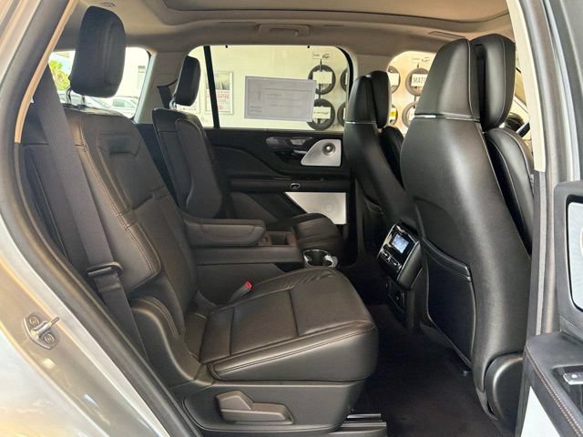 Certified 2023 Lincoln Aviator Reserve w/ Equipment Group 201A RWD image 22