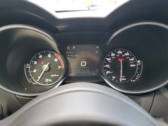 Used 2018 Alfa Romeo Stelvio Ti Sport image 68