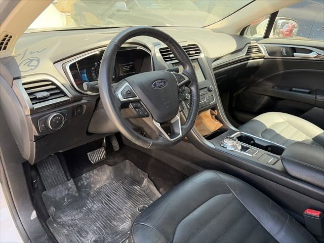 Certified 2017 Ford Fusion SE w/ Fusion SE Technology Package image 14