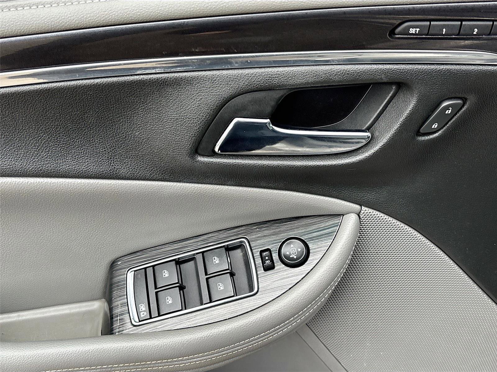 Used 2018 Chevrolet Impala Premier w/ Premier Confidence Package image 18