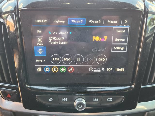 Used 2023 Chevrolet Traverse LT FWD image 14