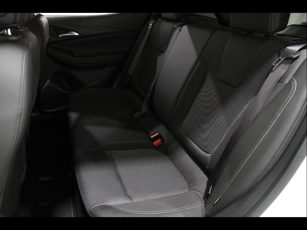 Certified 2024 Buick Encore GX Preferred FWD image 17