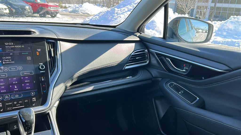 Used 2020 Subaru Outback Limited image 25