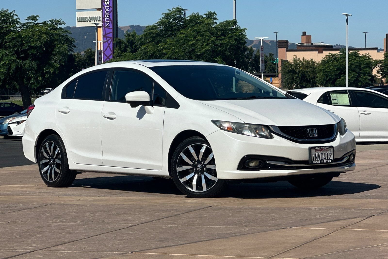 Used 2015 Honda Civic EX-L image 2