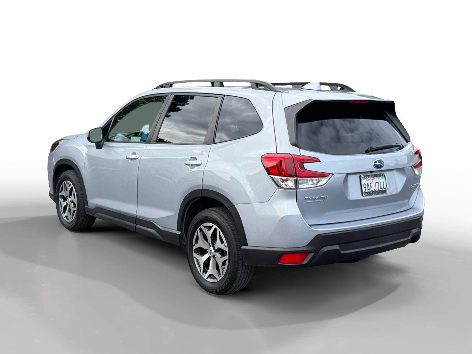 Certified 2022 Subaru Forester Premium AWD/4WD image 3