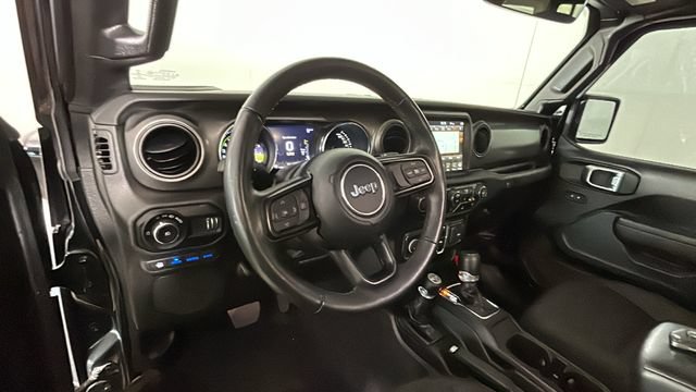 Used 2023 Jeep Wrangler Unlimited w/ Cold Weather Group AWD/4WD image 12