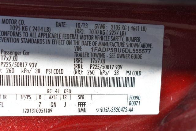 Used 2013 Ford C-MAX SEL image 16