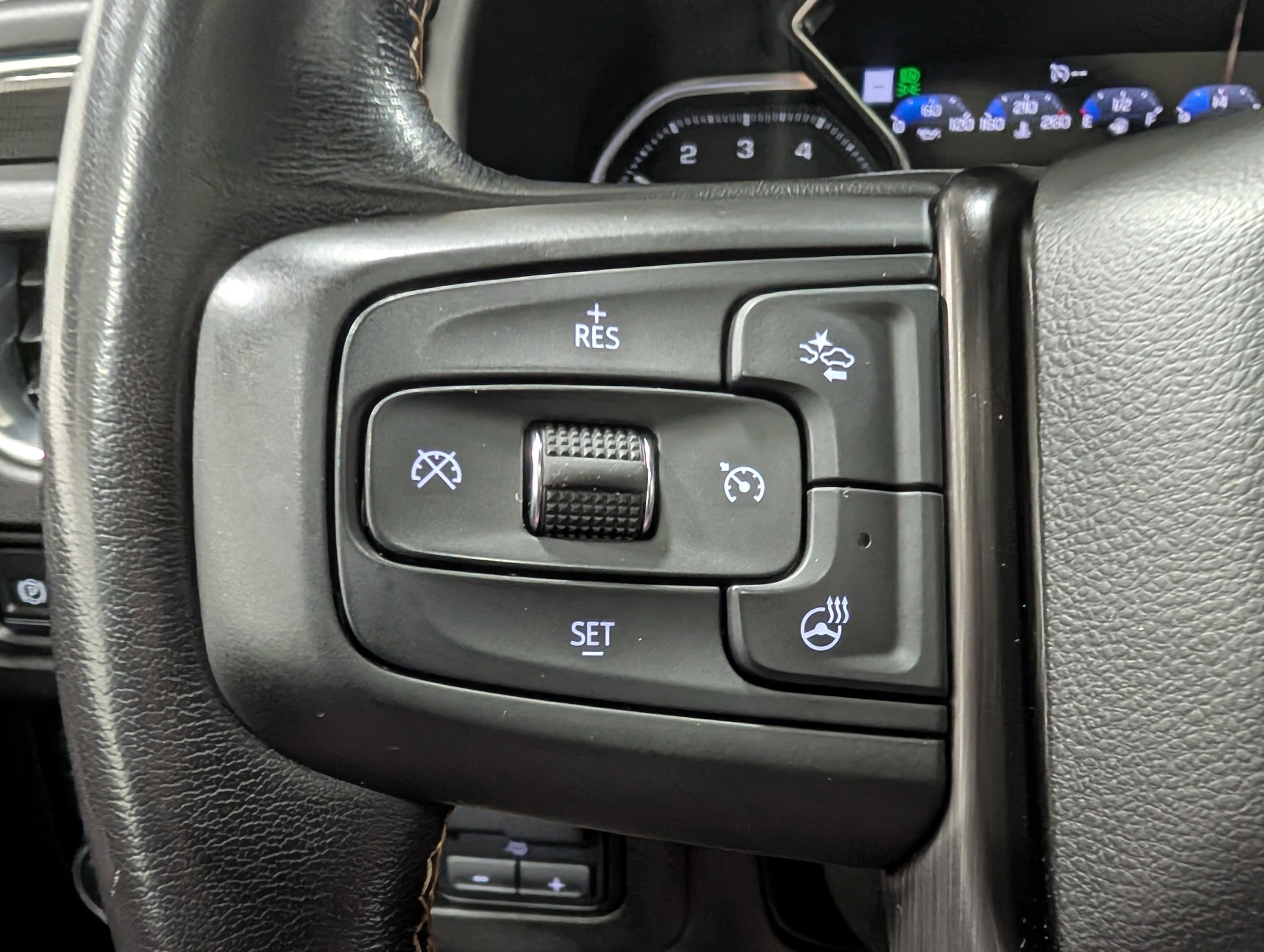 Used 2021 GMC Yukon AT4 w/ AT4 Premium Plus Package AWD/4WD image 24