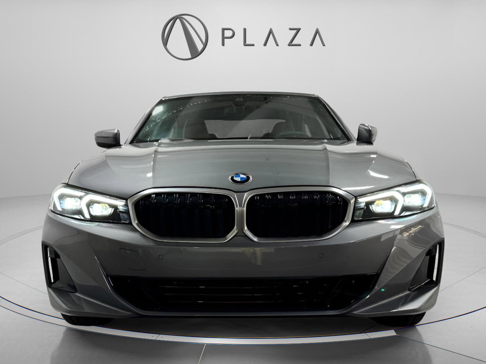 Used 2025 BMW 330i xDrive Sedan w/ Premium Package image 8