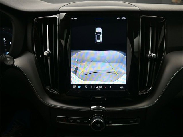 Used 2024 Volvo XC60 B5 Core image 12