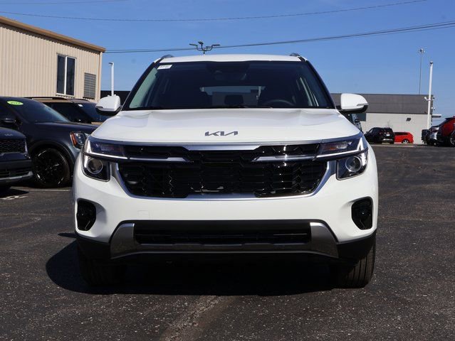 New 2026 Kia Seltos S AWD/4WD image 2