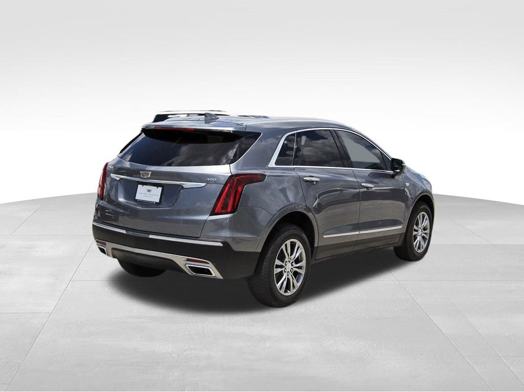 Used 2022 Cadillac XT5 Premium Luxury FWD image 4