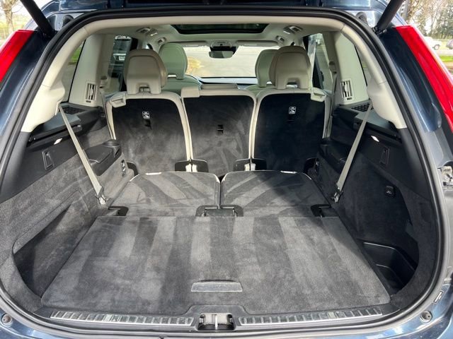 Used 2019 Volvo XC90 T6 Momentum w/ Advanced Package image 11