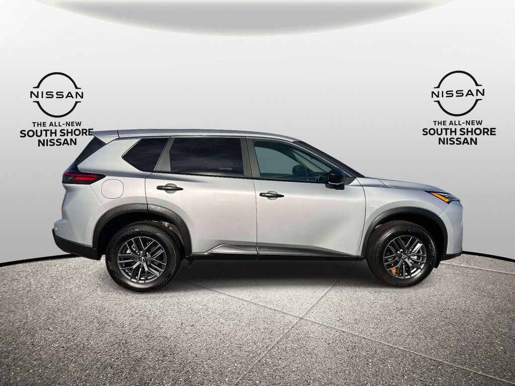 Certified 2025 Nissan Rogue S image 5