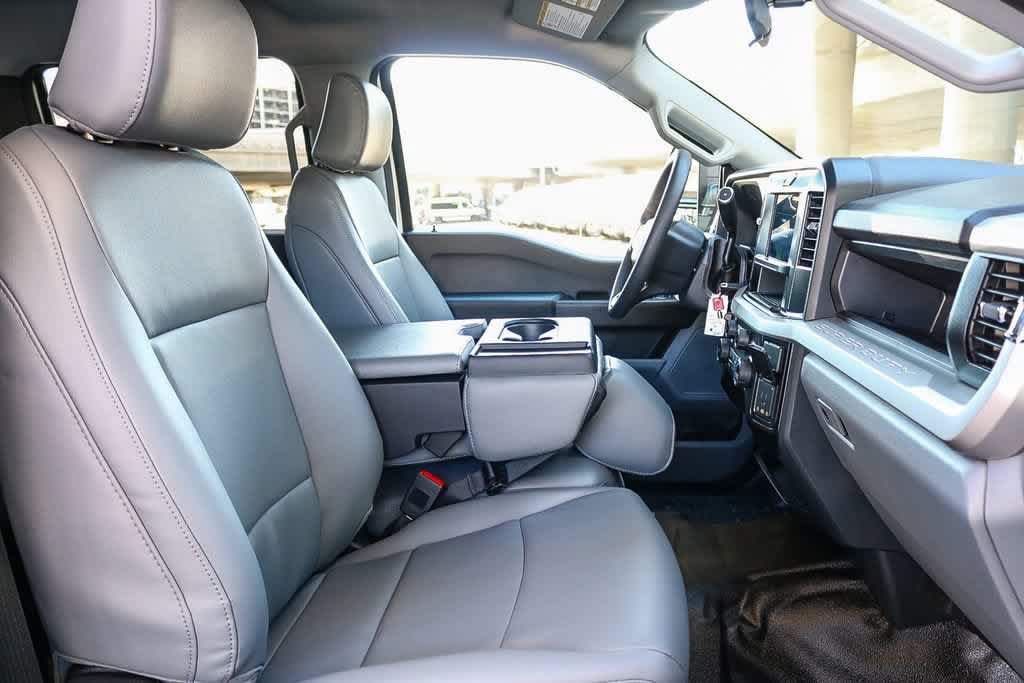 New 2026 Ford F350 XL w/ XL Chrome Package AWD/4WD image 25