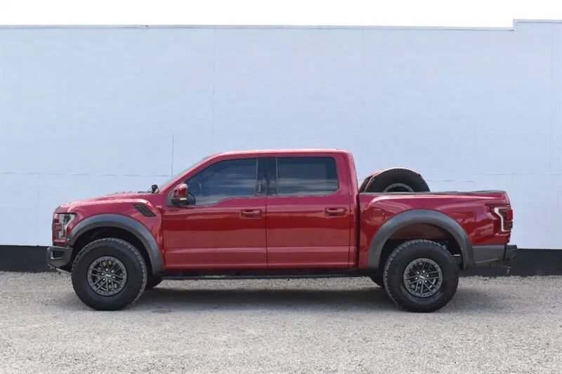 Used 2018 Ford F150 Raptor w/ Equipment Group 802A Luxury AWD/4WD image 9