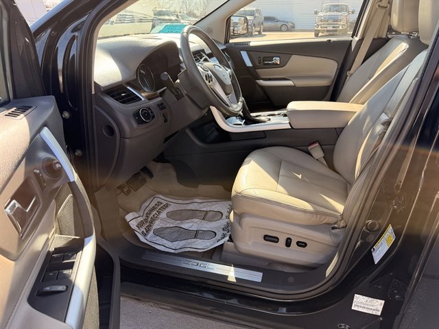 Used 2011 Ford Edge Limited w/ 302A Rapid Spec Order Code AWD/4WD image 12