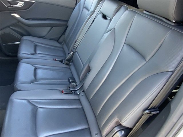 Used 2021 Audi Q7 2.0T Premium Plus w/ Executive Package image 18