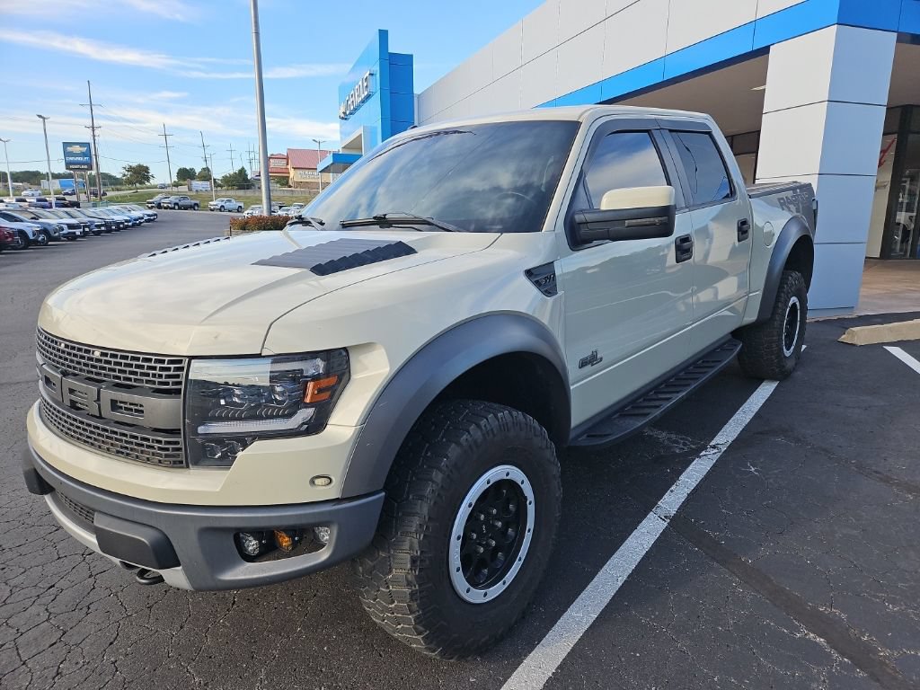 Used 2014 Ford F150 Raptor w/ Equipment Group 801A Luxury AWD/4WD image 3