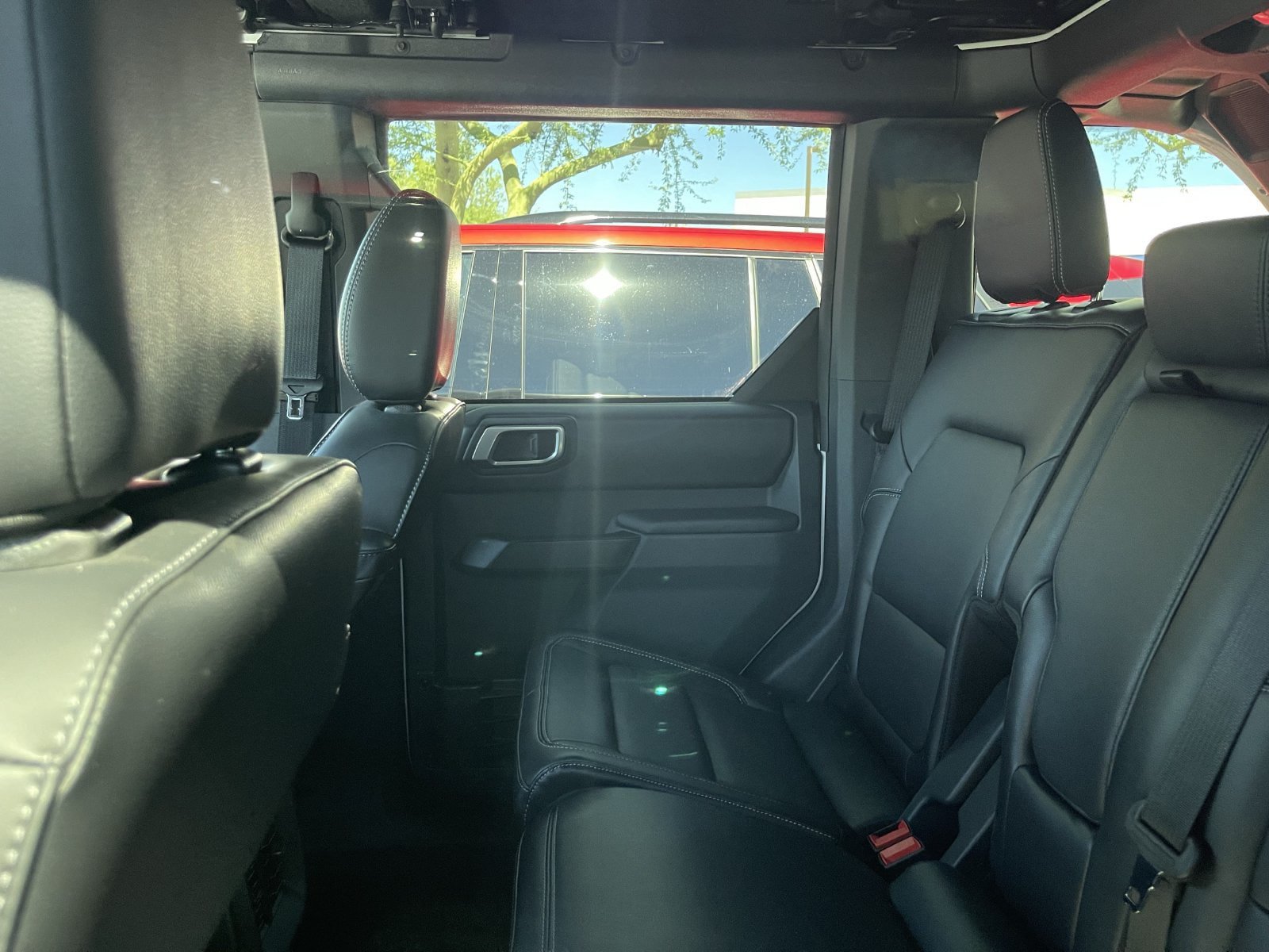 Used 2026 Ford Bronco Outer Banks AWD/4WD image 8