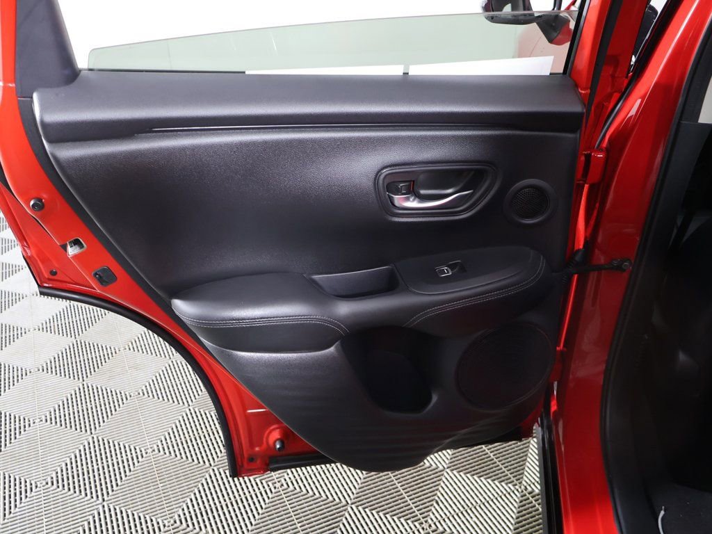 Used 2023 Honda HR-V EX-L image 25