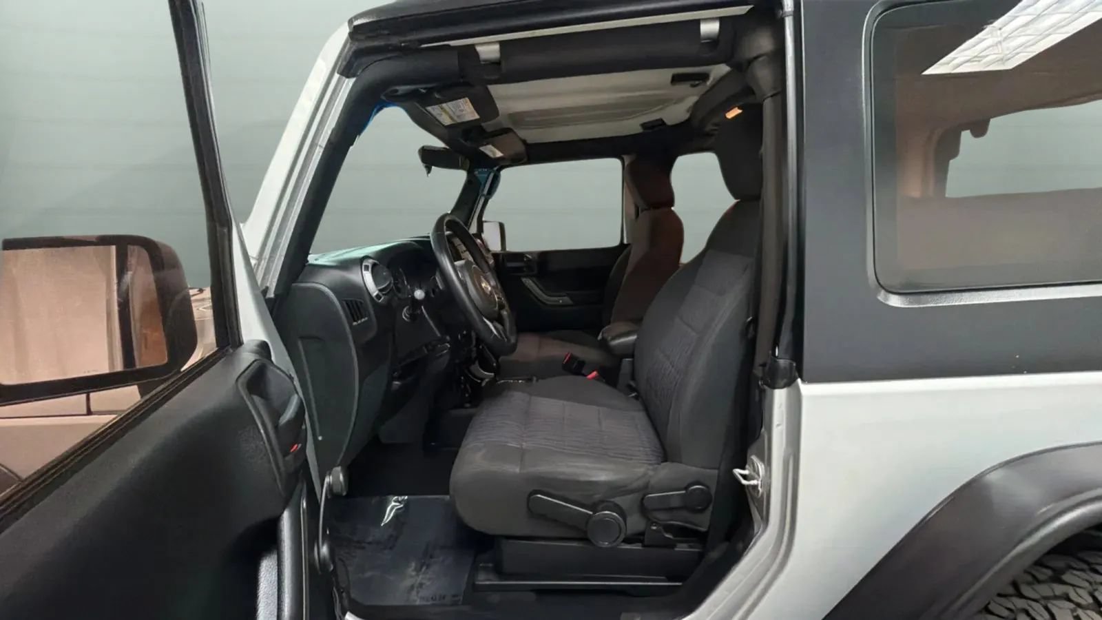 Used 2012 Jeep Wrangler Sport AWD/4WD image 19