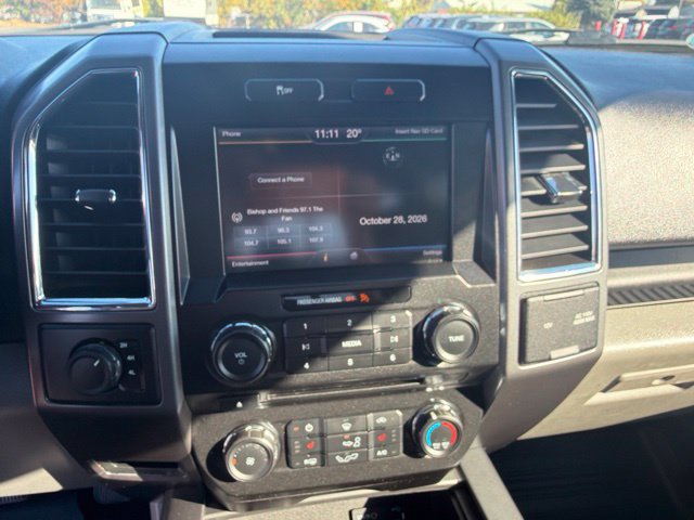 Used 2015 Ford F150 XLT w/ Equipment Group 302A Luxury AWD/4WD image 19