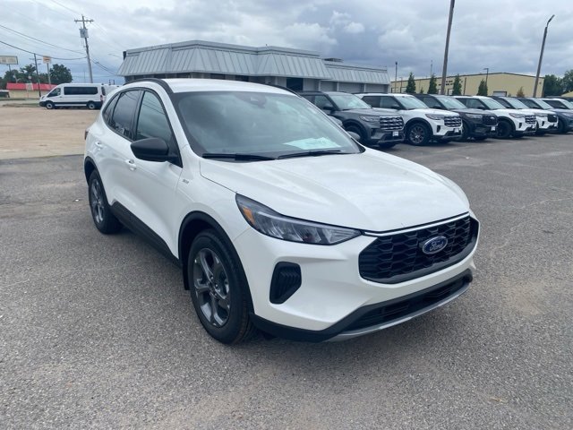 New 2026 Ford Escape ST-Line image 8