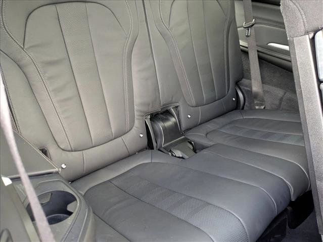 Used 2020 BMW X7 xDrive40i w/ Premium Package image 21