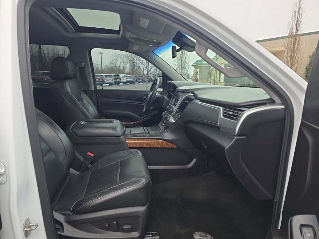 Used 2017 Chevrolet Suburban Premier image 47