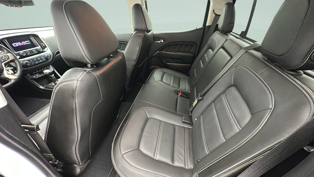 Used 2022 GMC Canyon Denali AWD/4WD image 12