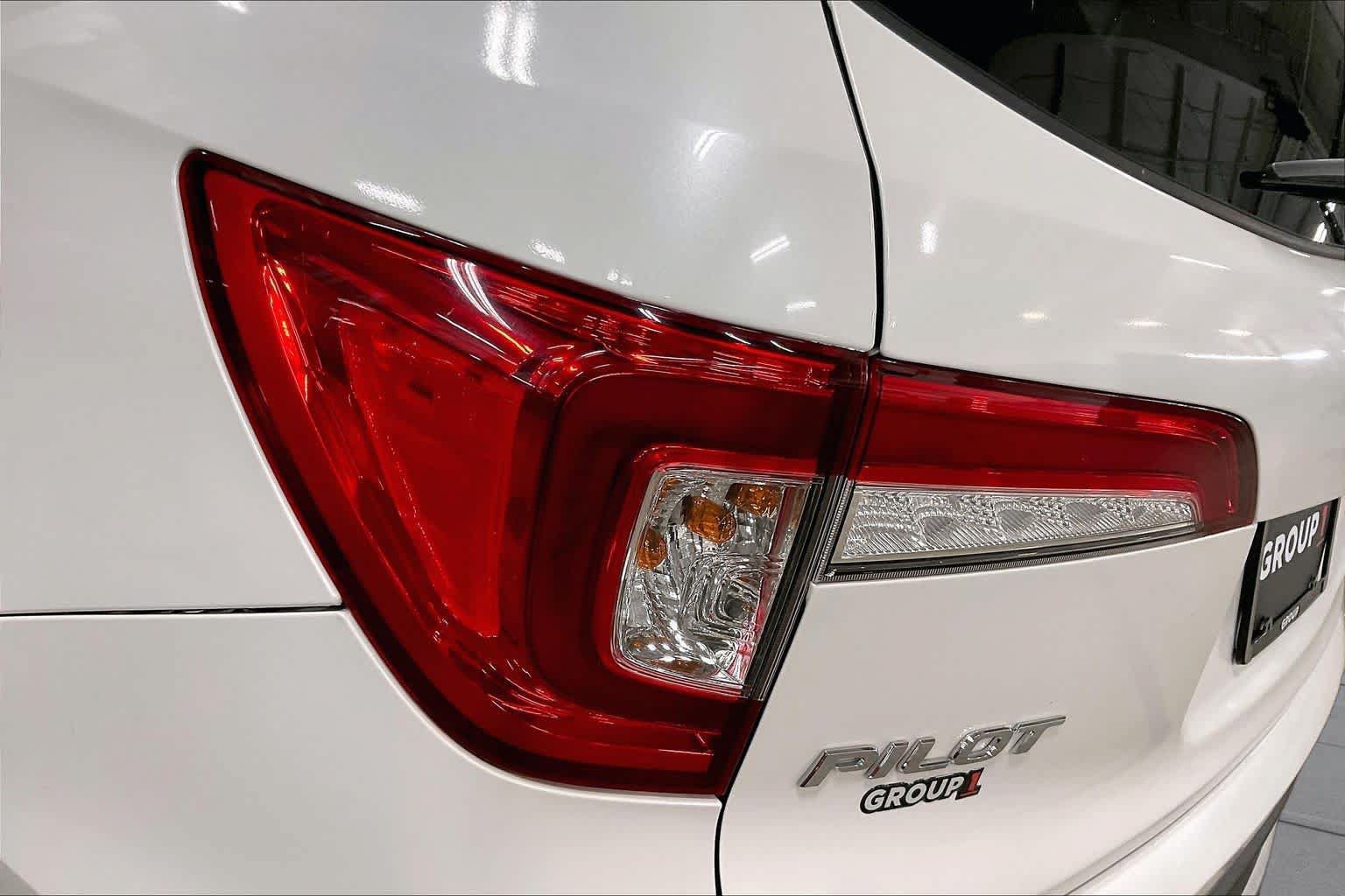 Used 2020 Honda Pilot Elite image 29