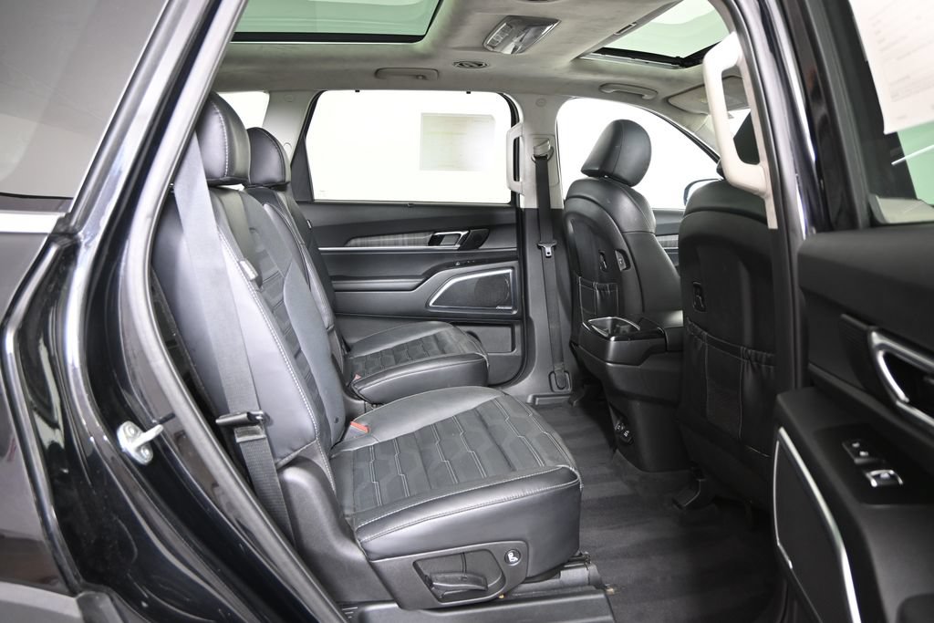 Used 2023 Kia Telluride SX AWD/4WD image 16