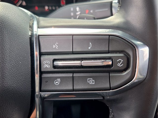 Certified 2026 GMC Acadia Elevation w/ Elevation Premium Package FWD image 33