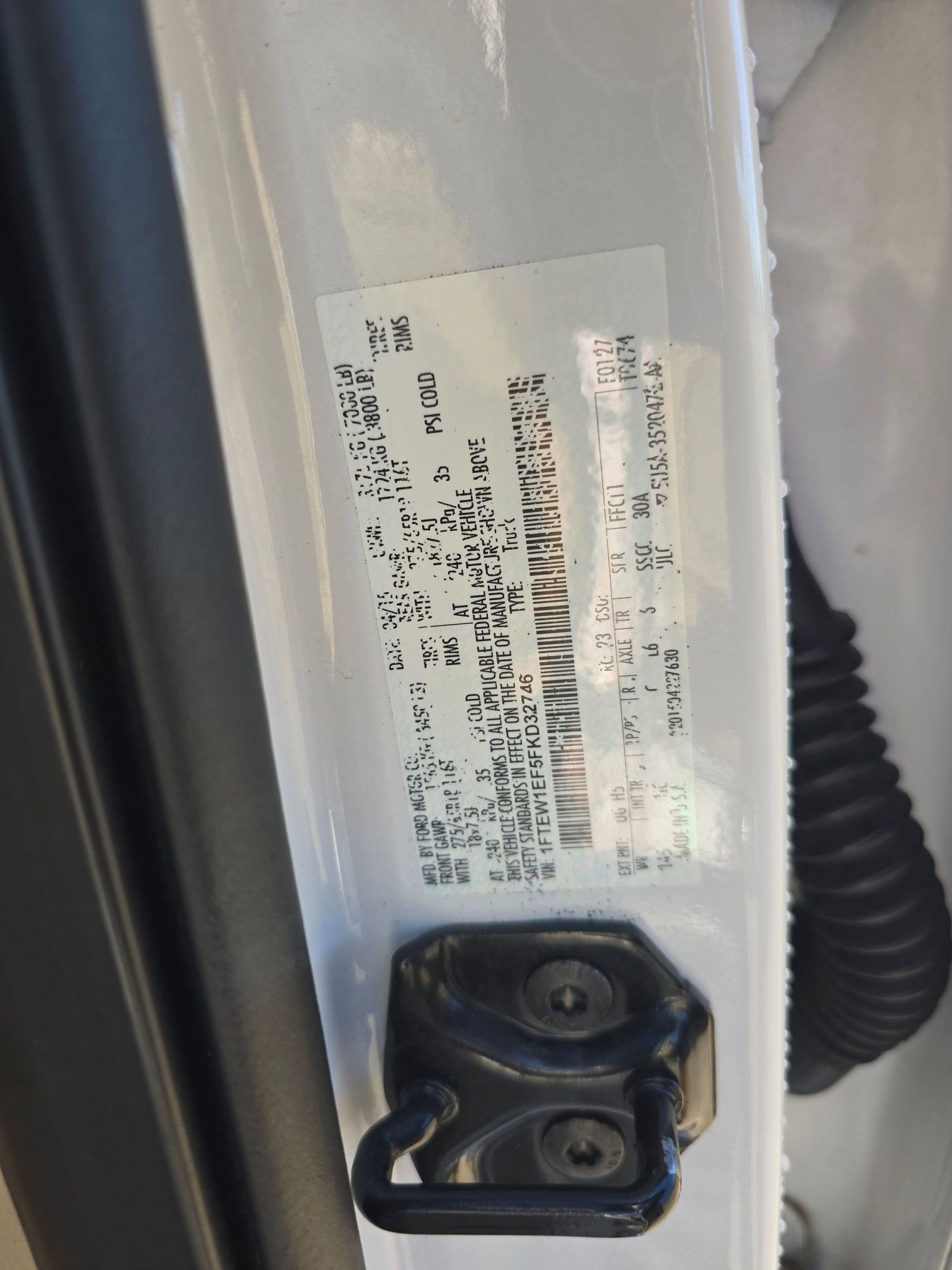 Used 2015 Ford F150 Lariat image 20