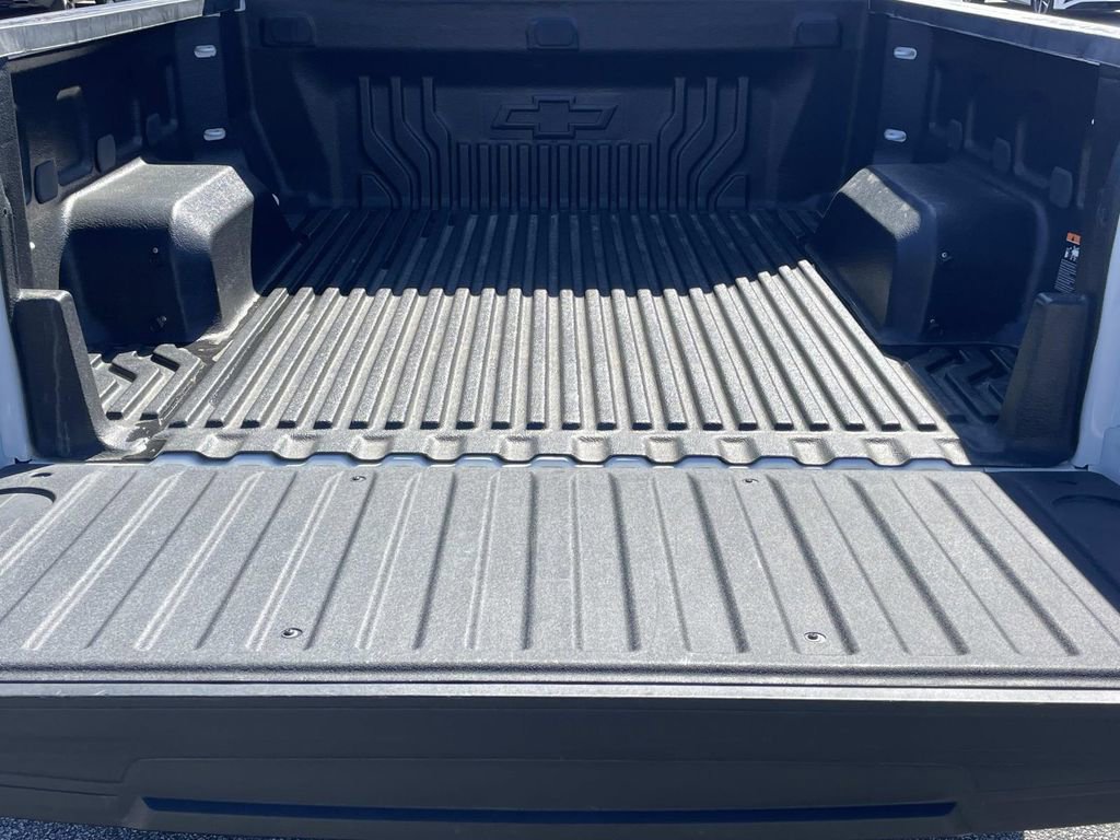 Used 2024 Chevrolet Silverado 1500 LT image 12