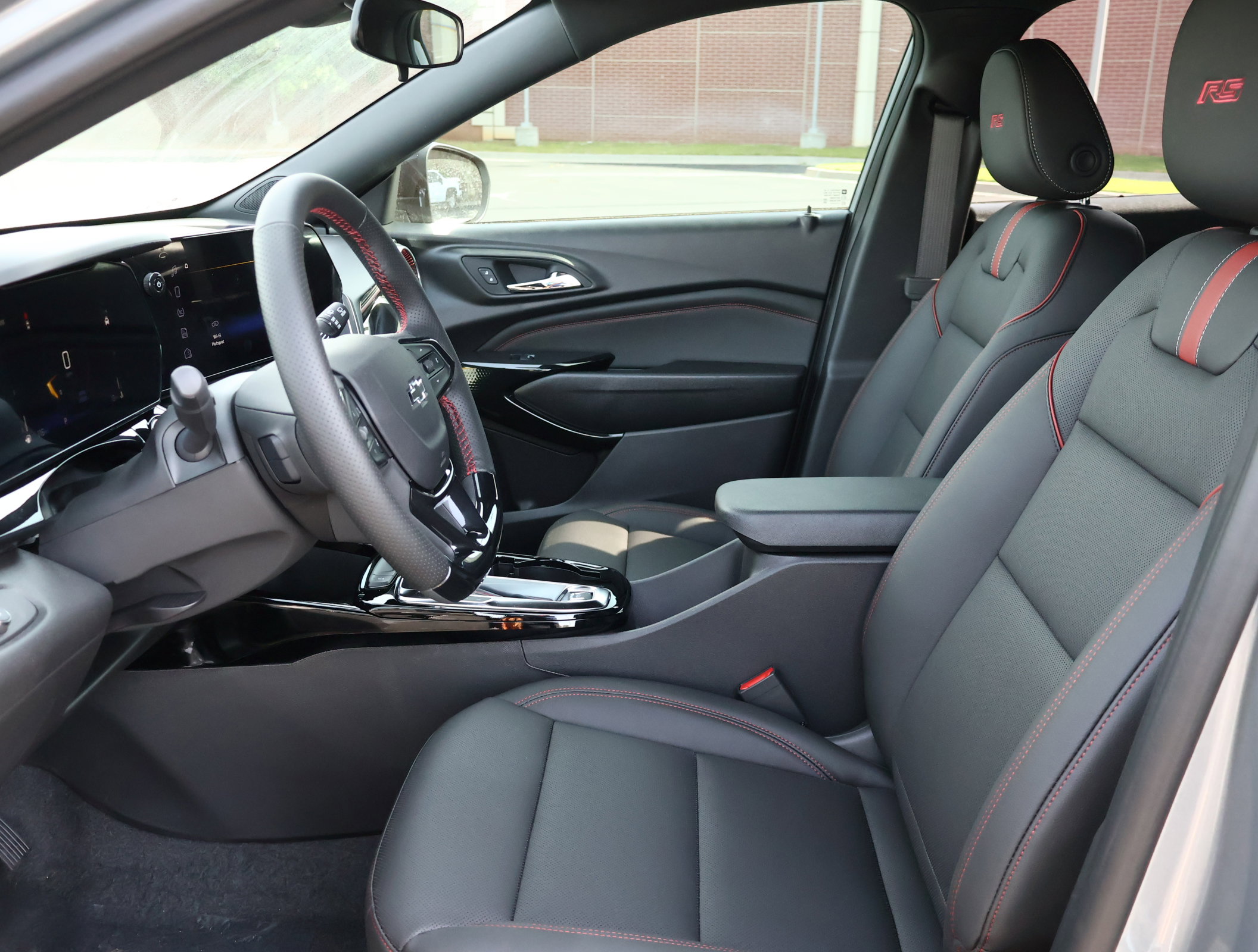 New 2026 Chevrolet Trax RS w/ Driver Confidence Package FWD image 10
