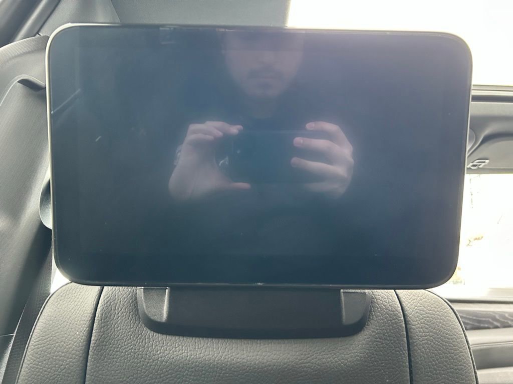 Used 2024 GMC Yukon Denali image 20