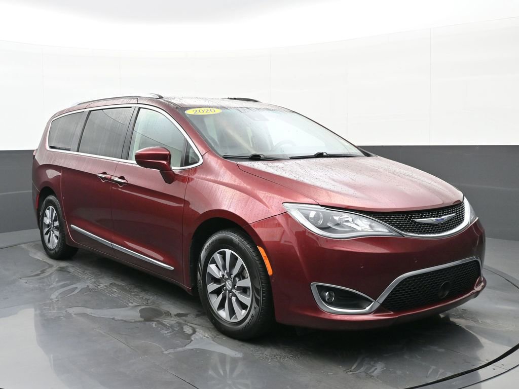 Used 2020 Chrysler Pacifica Touring-L Plus