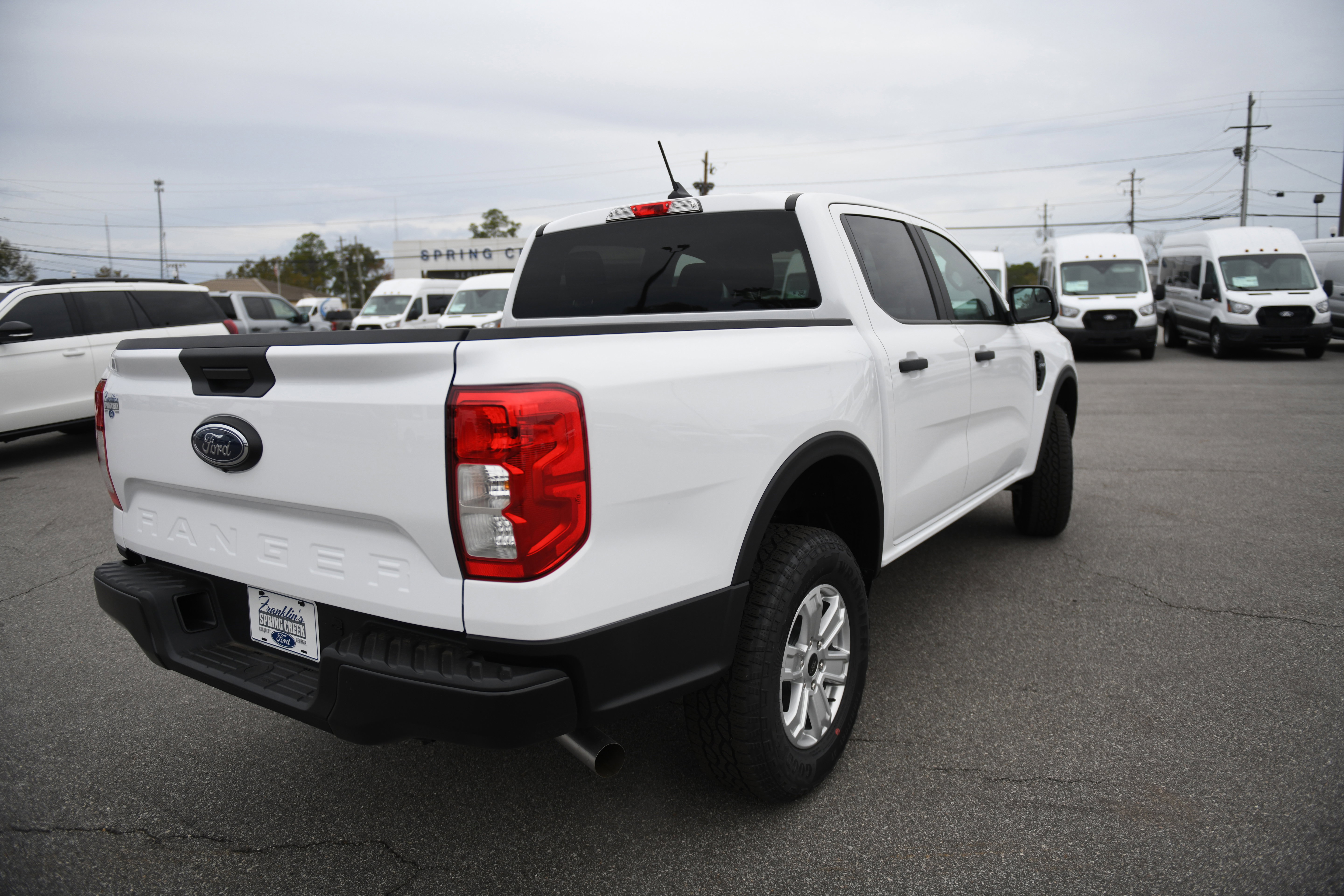 New 2025 Ford Ranger XL image 8