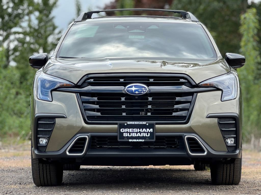 Used 2025 Subaru Ascent Touring w/ Popular Package #2 AWD/4WD image 2